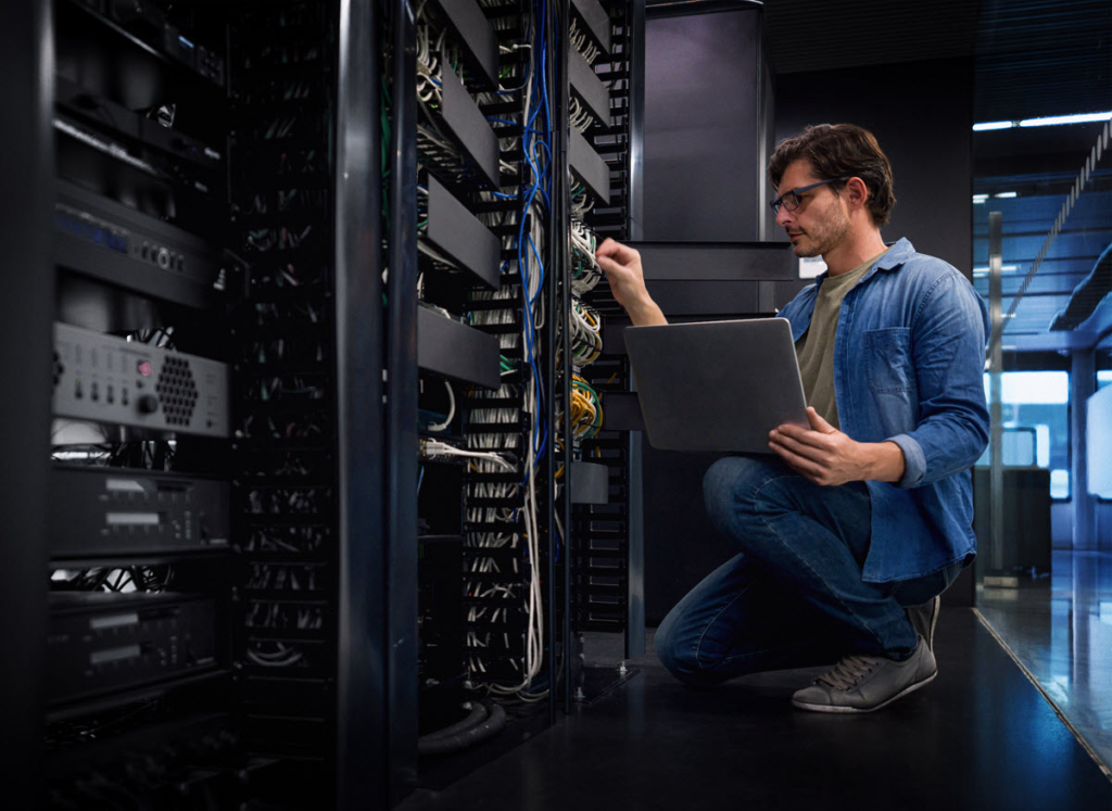 Managed network equipment in a server rack